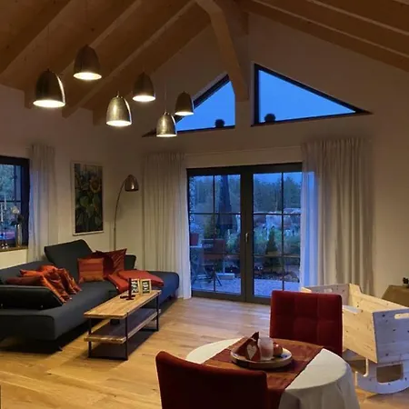 Schorenmoos-lodge Tatil Evi